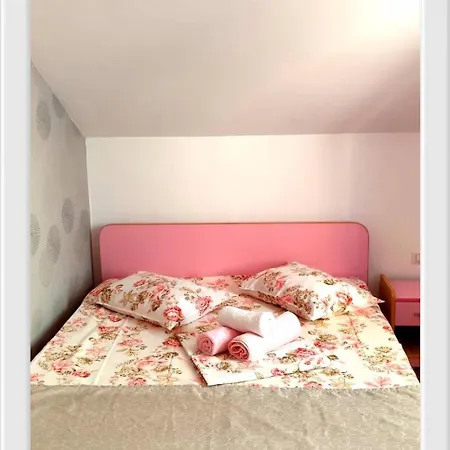 Lili إيفوري نورد