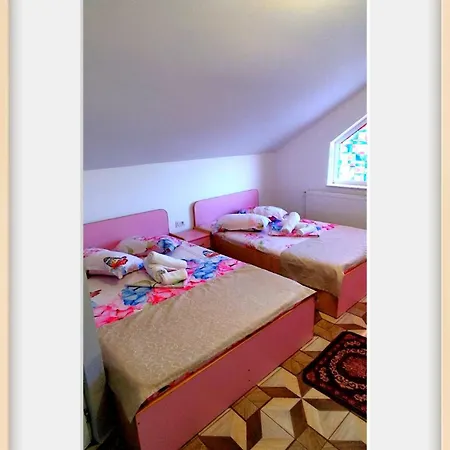 Lili * إيفوري نورد