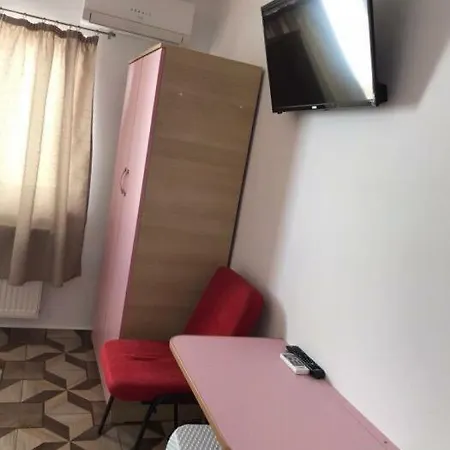 Lili إيفوري نورد